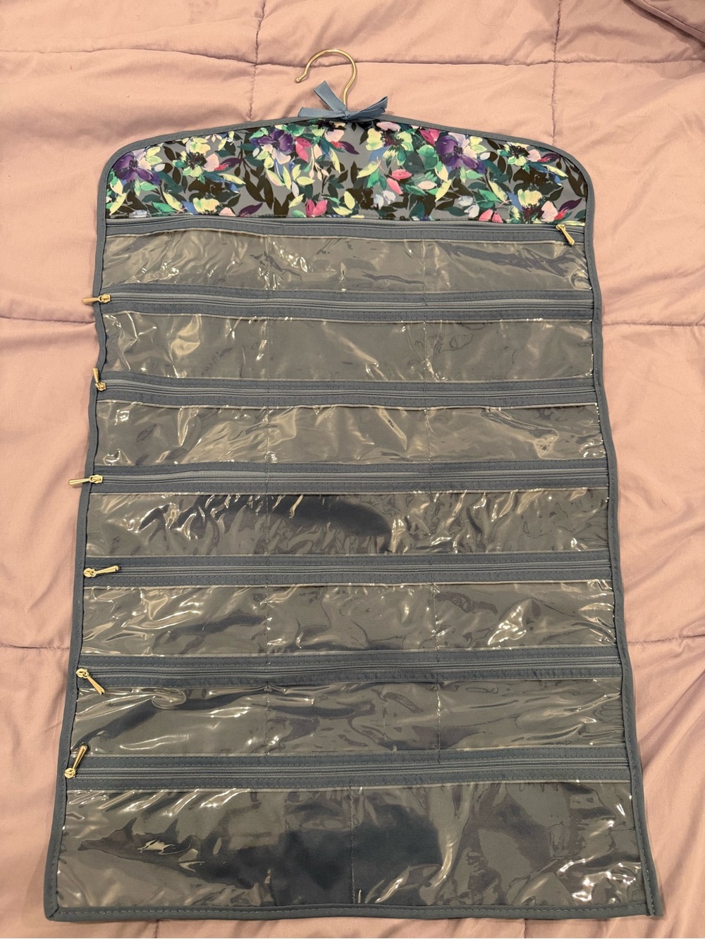 Hanging Jewelry Organizer with Floral Accent - Blue